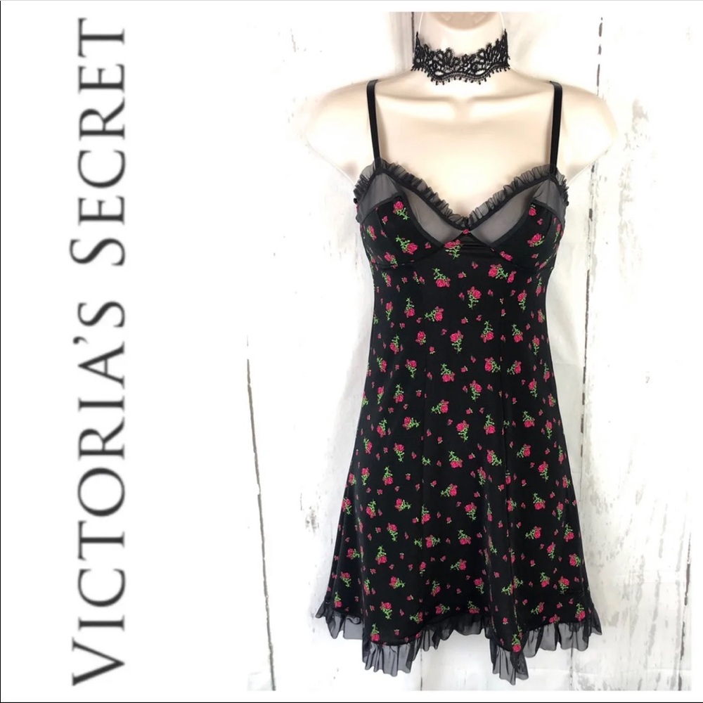 VS sexy little things black floral chemise